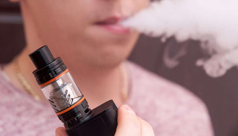 Men vaping