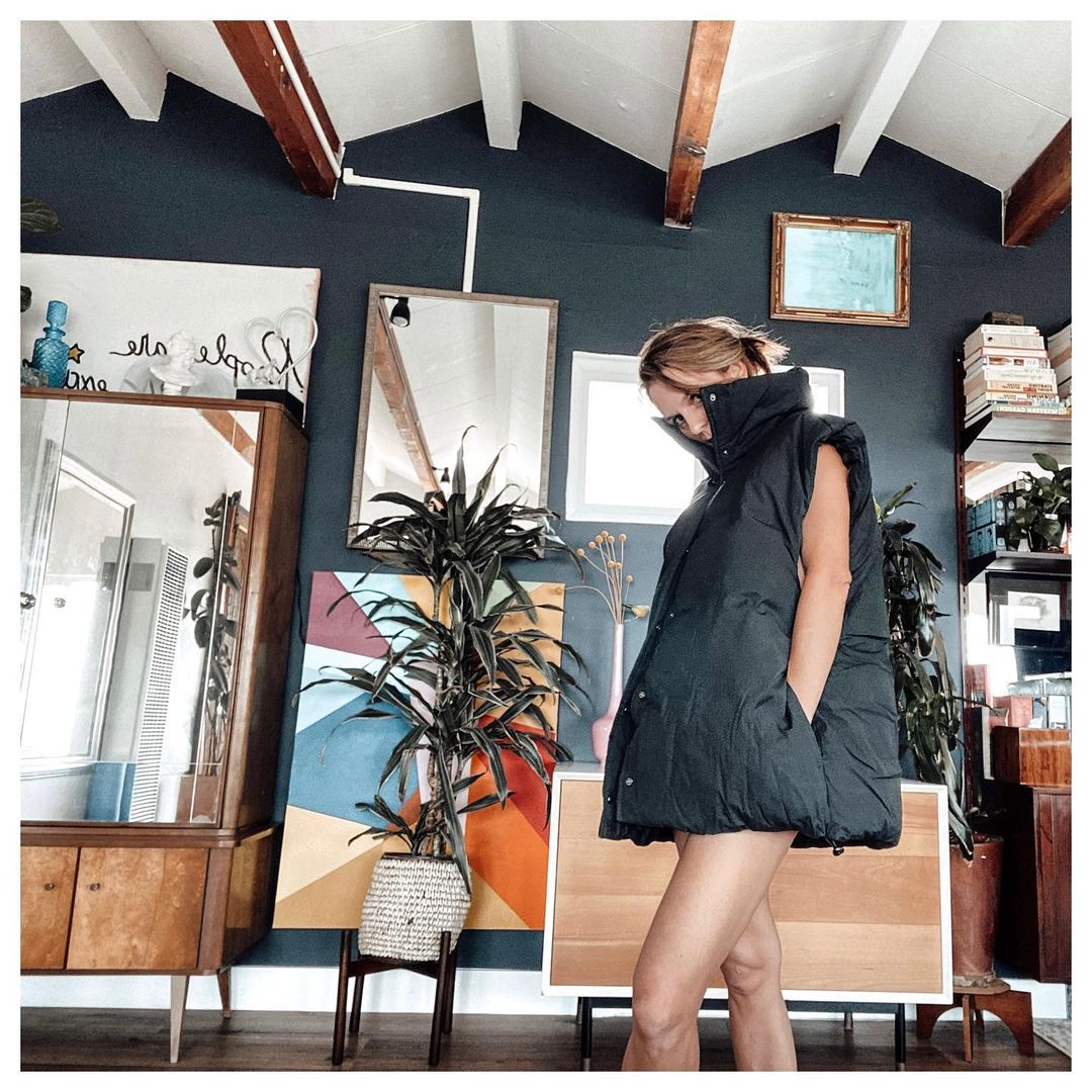 Why Should You Hire a Fashion Stylist in LA?