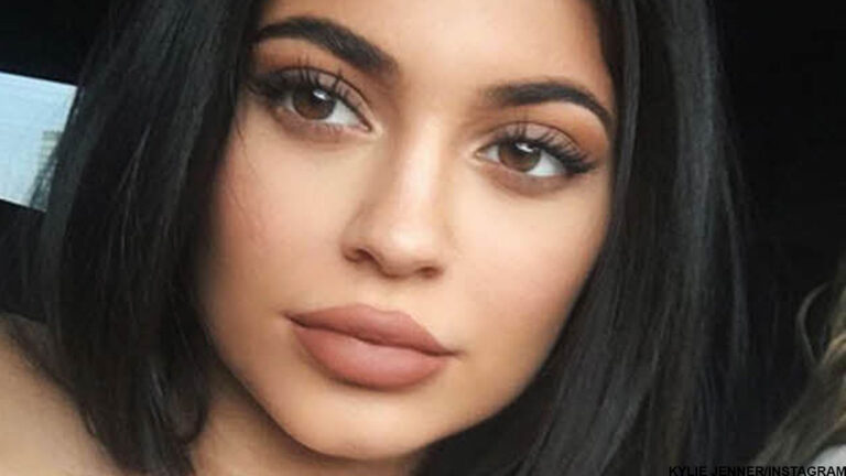 Fake Eyelashes – All You Need To Know About!