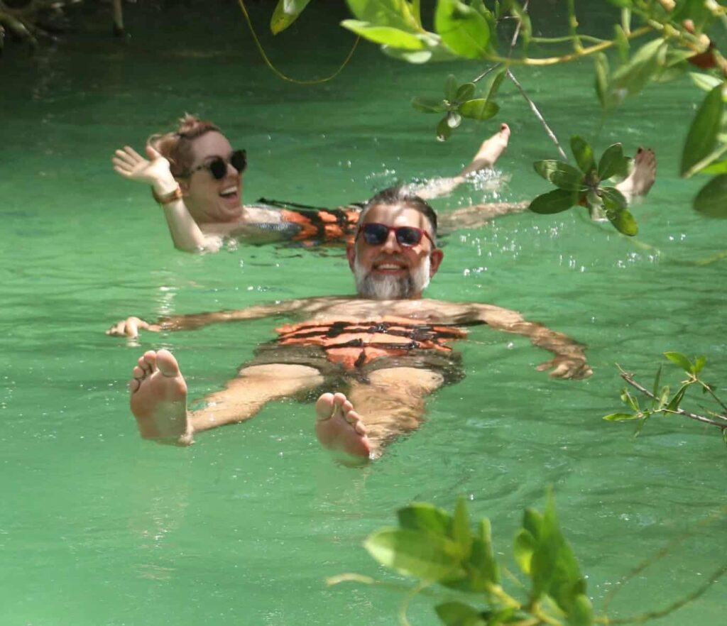 lazyriver tour