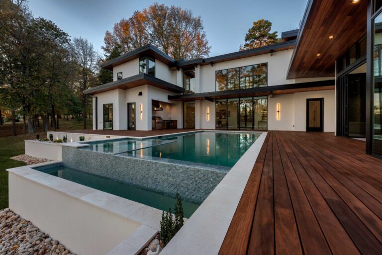 Exploring the Exceptional Characteristics of Brazilian Cumaru Decking