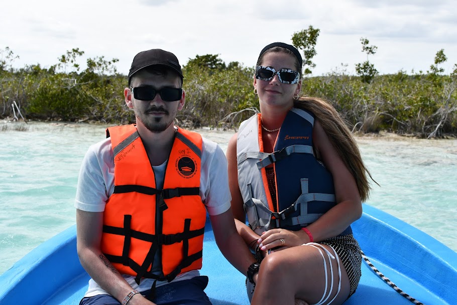 Bacalar boat tour